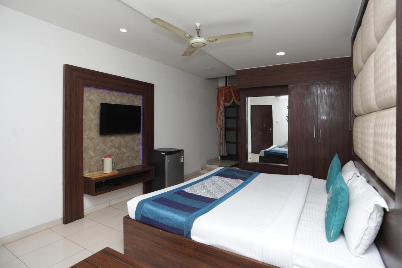 The Gagan Plaza Hotel Kanpur Exterior foto